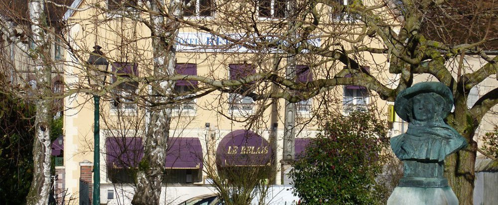 Hotel Restaurant "Le Relais" Courtenay  Exterior photo